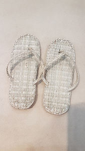 [OFERTA ESPECIAL] - Pantuflas de Jacinto de Agua para Hotel y Hogar, Precio Competitivo, Alta Calidad, Hechas en Vietnam - Product Image 2