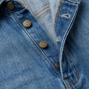 Traje de mezclilla para mujer, shorts personalizados, color a elegir, con bolsillos en las mangas y solapa, conjunto de dos piezas de jeans, atuendo informal de verano a la moda. - Product Image 4