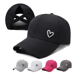 Gorra de Sol con Diseño de Cola de Caballo Cruzada - Gorra de Malla Transpirable de Secado Rápido para Deportes al Aire Libre de Primavera y Verano con Protección UV - Product Image 2