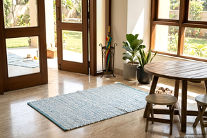 Alfombra Moderna Azul y Blanca Abstracta de Tejido Plano, Ecológica, Estilo Bohemio, Rectangular, Antideslizante, con Base de Polipropileno y Algodón - Product Image 3