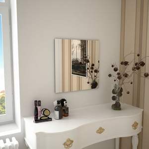 Miroir mural en verre transparent minimaliste de 19,7 x 19,7 pouces - Product Image 1