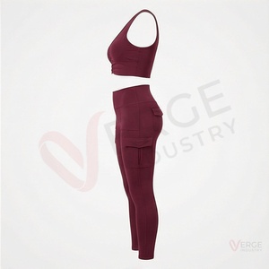 Conjunto de 2 piezas para yoga: top corto con cuello en V y fruncido en color borgoña y leggings cargo de cintura alta para mujer - Product Image 3