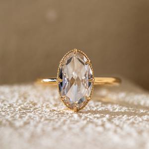 Bague solitaire Millegrain en or jaune 14 carats pour femme avec diamant de laboratoire taille ovale rose 3g - Product Image 1