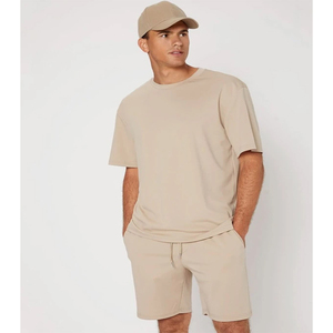 Ensemble tendance pour hommes, 2 pièces, chemise à manches courtes et short, logo personnalisé, design uni, tenue d'été, confortable, vente en gros OEM - Product Image 1