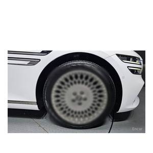 Genesis G80 2024/5 Gasolina 2.5 Turbo AWD con Asientos de Cuero, Cámara Trasera, Caja de Cambios Automática, 15,089 km, Volante a la Izquierda - Product Image 5