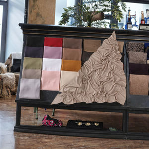 Lot de 2026 Hijabs Musulmans Unis pour Femmes – Tissu Léger et Doux – Fournisseur de Voiles Islamiques - Product Image 5