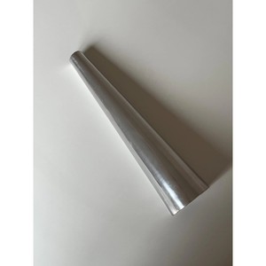 Jarrón de Mesa Minimalista de Aluminio de Alta Calidad, Moderno, en Forma de Cono, para Flores - Product Image 3