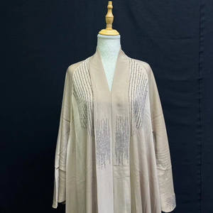 Abaya de Diseño Vintage de Lujo para Mujer, Bordado Hecho a Mano, Material Nida Premium, Moda Elegante y Modesta, Diseñadores de Moda Meera V - Product Image 1
