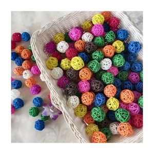 Juguete Natural Ecológico de Bolas de Ratán para Pájaros, Pequeño y Bonito, para Loros, Periquitos y Cacatúas - Product Image 5