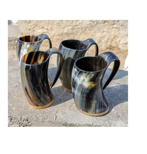 Jarra de Cuerno de Búfalo de Alta Calidad, Altamente Pulida, Hecha a Mano, Moderna y Ecológica, Perfecta para Beber Vino - Product Image 3
