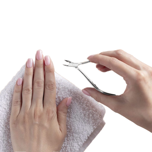 Nouvel ensemble de coupe-ongles en acier à design oblique de 19 pièces, pince à ongles et outil à cuticules en métal pour l'entretien personnel des pieds et des oreilles - Product Image 4