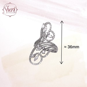 [เชอรี จิวเวลส์] แหวนเพชรธรรมชาติทรงมาร์คีส์แบบริบบิ้น ทองคำขาวแท้ 18K ของขวัญสำหรับเธอ - Product Image 2