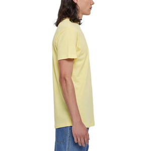 Camiseta Larga Personalizada para Hombre en Amarillo Pastel, Cuello Redondo, Manga Corta, Algodón Premium, Corte Extendido - Product Image 3