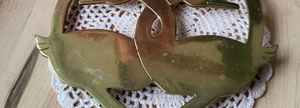 Support de plat en laiton découpé style vintage, motif cygne et cœur, pour comptoir décoratif, prix de gros direct usine - Product Image 3