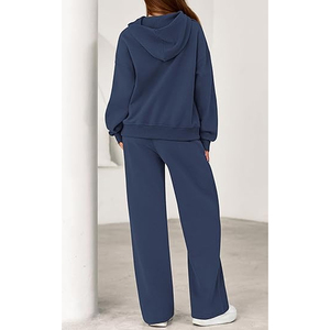 ชุดเซ็ตเสื้อฮู้ดและกางเกงจ็อกเกอร์ทรงหลวมสำหรับผู้หญิง - Product Image 2