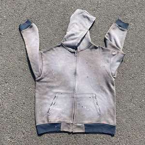 Nesta Sports – Sweat à capuche zippé surdimensionné pour homme, style streetwear, délavé à l'acide, imprimé numérique vieilli avec détails rivets et strass - Product Image 3