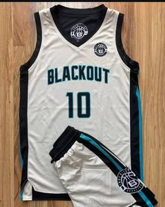 Ensembles de vêtements de basket-ball professionnels unisexes 2024, haute qualité, polyester léger, logo personnalisé imprimé, respirant, tailles XS à Plus - Product Image 1
