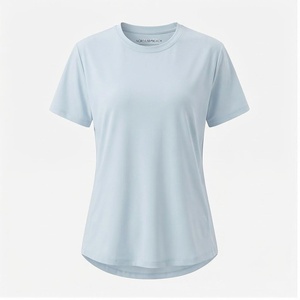 Camiseta Deportiva de Manga Corta con Cuello Redondo en Azul Claro, Estilo Nórdico, 100% Poliéster, Transpirable, Color Sólido, para Mujer - Product Image 1