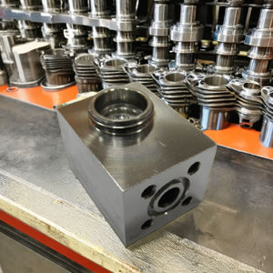 Componentes Hidráulicos de Alta Calidad 4 High Taiwan, Modelo 6HH1, Nuevos, Rosca Nacional para Tuberías, Piezas de Motor de Maquinaria Cónicas - Product Image 1