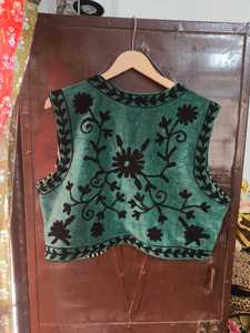 Premium Velvet Cotton Suzani Embroidered Short Breathable Vest <b>Coat</b> for <b>Women</b> Handmade Boho Floral <b>Sleeveless</b> - Product Image 3