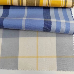 Tissu Seersucker Teint en Fil 100% Coton Nantong, Absorbant l'Humidité, Respirant, Poids Moyen 135 GSM pour Chemises à Carreaux pour Hommes - Product Image 4