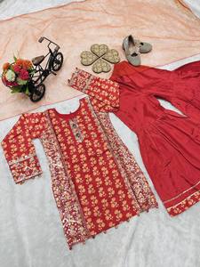Ensemble Sharara ethnique pour filles avec imprimé et dupatta – Tenue de fête traditionnelle pour enfants - Product Image 4