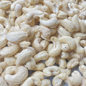 Noix de cajou du Vietnam en gros WW180, WW240, WW320, LP Noix de cajou crues 1 Kg, OEM, ODM - Product Image 1