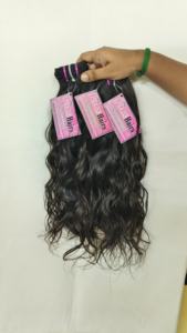 ผมอินเดียแท้แบบเวฟ  จัดเรียงเส้นผมอย่างดี  ตัดจากผู้บริจาคคนเดียว  ยอดนิยม  ไม่พันกัน  ไม่หลุดร่วง  คุณภาพธรรมชาติ - Product Image 2