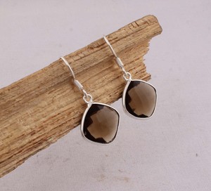 Boucles d'oreilles en quartz fumé en gros, en argent sterling 925, avec pierres précieuses taillées en coussin facetté, fabriquées à la main, cristal brun - Product Image 3