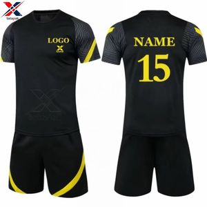 Conjunto de Fútbol de Alto Rendimiento, Secado Rápido, Transpirable, Nombre y Número Personalizables, Ligero, Duradero, Uniformes Oficiales del Equipo, 100% Poliéster - Product Image 2