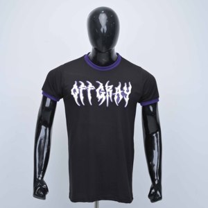 T-shirt personnalisé gris chiné pour homme, noir avec bordure violette, manches courtes, motif lettres imprimées, coupe classique, col rond, en jersey de coton - Product Image 1