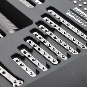 Petit ensemble d'instruments manuels en acier inoxydable 3.5 4.0mm pour interventions chirurgicales orthopédiques de traumatologie de haute qualité - Product Image 3