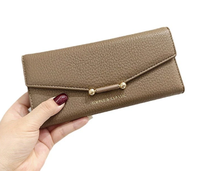 Dompet Wanita Bahan PU dengan Penutup Gesper, Desain Tekstur Embos Metalik, Pilihan Warna dan Logo yang Dapat Disesuaikan, Ukuran Besar