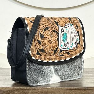 Bolso Bandolera de Cuero Genuino de Vaca Hecho a Mano con Diseño Floral Western y Pelo, Estilo Vintage para Mujer - Product Image 4