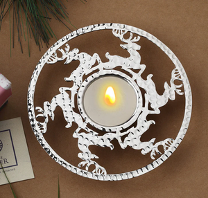 Porte-bougie de Noël avec motif de rennes - Product Image 1