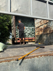 Juego de Escoba y Recogedor GMEX con Mango Largo de 120 cm, Combo de Limpieza de Pisos, Mango de Madera de Eucalipto, Cabezal de PVC Resistente, Multiusos para el Hogar - Product Image 4