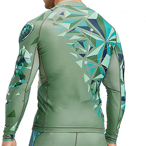 Camiseta de compresión (Rash Guard) para MMA y BJJ, personalizada con impresión digital, UPF50+, de secado rápido, transpirable, OEM, para hombre, manga larga, sublimación. - Product Image 2