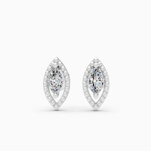 Boucles d'oreilles clous en diamant marquise de 0,2 ct cultivé en laboratoire, en or jaune, blanc et rose 9 carats - Product Image 2