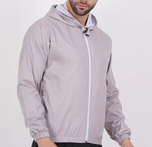 OEM Custom Men’s Lightweight High Quality Hooded Windbreaker Jacket – Waterproof, Breathable, Zip-Up Sports Outerwear Jacket - Product Image 3