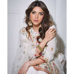 Ensemble haut et bas pour femme avec Dupatta pour fête - Product Image 3