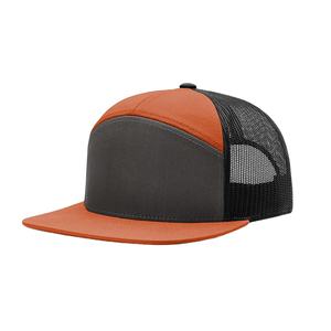 Compre gorras trucker de alta calidad, completamente cerradas y personalizadas con bordado. - Product Image 5