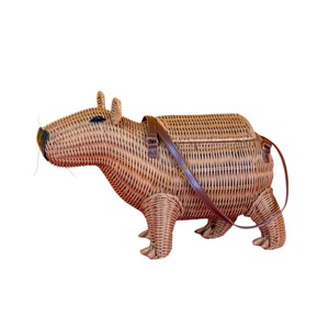 Panier de rangement en rotin Capybara de haute qualité, boîte cadeau créative en osier marron en forme d'animal et bac de rangement ludique pour bureau - Product Image 2
