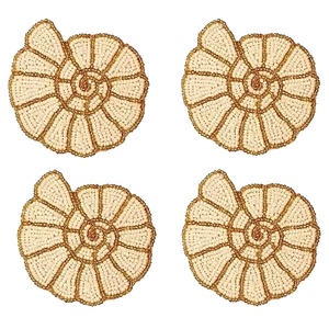 แผ่นรองแก้วคริสตัลคราฟท์ งานแฮนด์เมดประดับลูกปัดลายตาราง สีสันสดใส ดีไซน์สี่เหลี่ยม สำหรับตกแต่งและใช้เป็นของแจก - Product Image 1