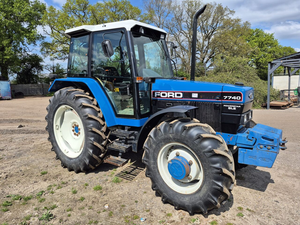 Tracteur agricole F-O-R-D 7740 P-o-w-e-r-s-t-a-r - Product Image 2