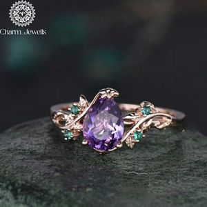 แหวนเพชรโมอิสซาไนต์ทรงคุชชั่นชุบทองคำสีกุหลาบสำหรับผู้หญิงจาก Charm_Jewells รับรองโดย IGI น้ำหนัก 3 กรัม ดีไซน์ลายพืชแบบวินเทจ - Product Image 5