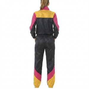 Chaqueta Deportiva Cortavientos para Mujer, Confeccionada con Tela Ligera y Transpirable que Brinda Máxima Comodidad Durante el Ejercicio - Product Image 2
