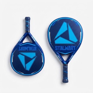 ไม้พายพิคเคิลบอล Stalwart Pro Padel Series รุ่นรักษ์โลก รูปทรงมาตรฐาน ด้ามจับกันลื่น ดีไซน์สีน้ำเงินขาว สำหรับผู้ใหญ่ ฝึกซ้อมและแข่งขัน - Product Image 4