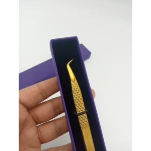 Pince à épiler durable en acier inoxydable à pointe inclinée, outil de beauté pour le modelage des sourcils, modèle personnalisé de marque 169 - Product Image 1