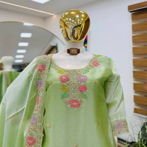 Conjunto Kurti Palazzo Bordado para Mujer VASTRA COTTAGE con Dupatta, Adorno de Lentejuelas, Cuello Redondo, Traje Festivo para Fiestas - Product Image 2