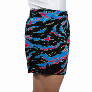 Pantalones Cortos de MMA para Hombre con Logotipo Personalizado, Impresión por Sublimación, Elásticos, 100% Poliéster, para Boxeo Tailandés, Kickboxing, Entrenamiento y Combate, Corte Regular para Adultos - Product Image 3